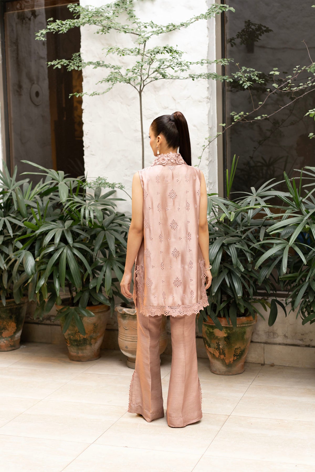 Dusty rose